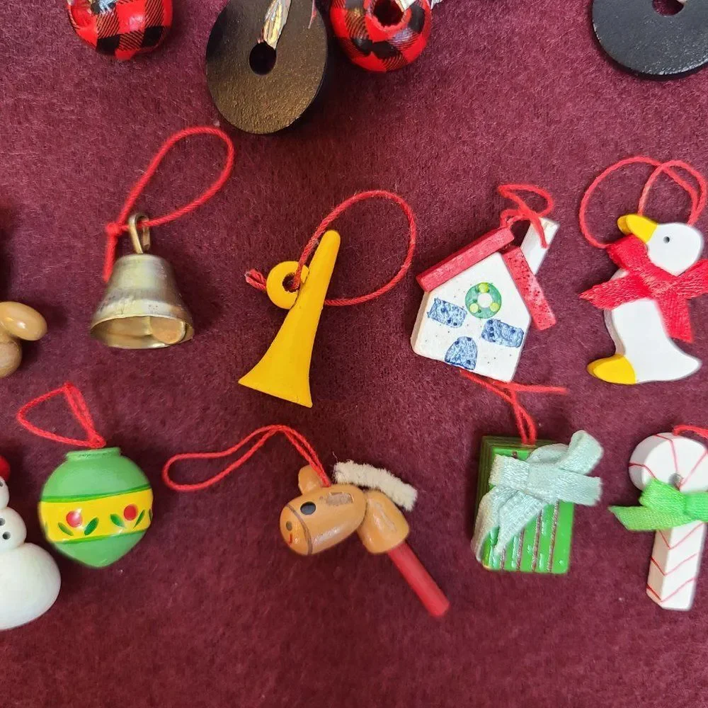 Festive Wooden Christmas Snowman Bead & Miniature Wooden Christmas Tree Ornament